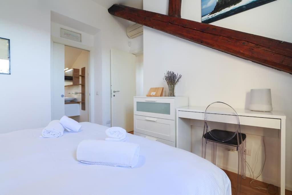 Apartmán Primopiano - Battaglia B Milán Exteriér fotografie